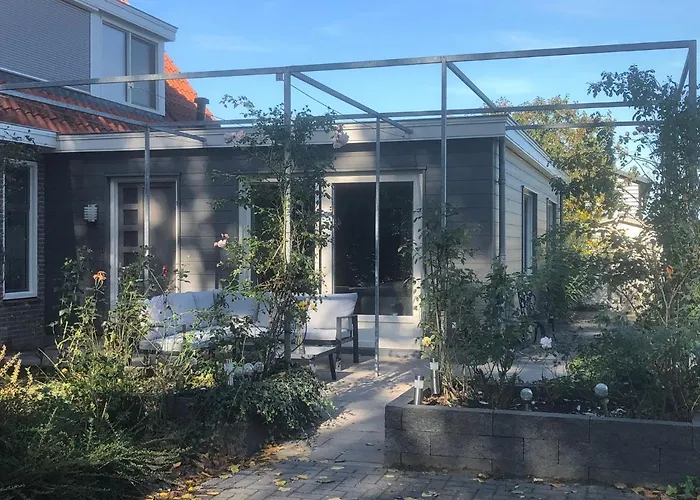 Lägenhet Raafjeshof - *