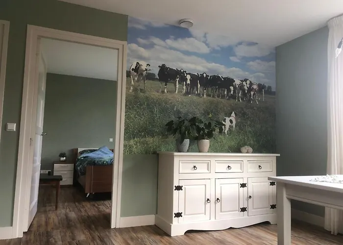 Lägenhet Raafjeshof - *