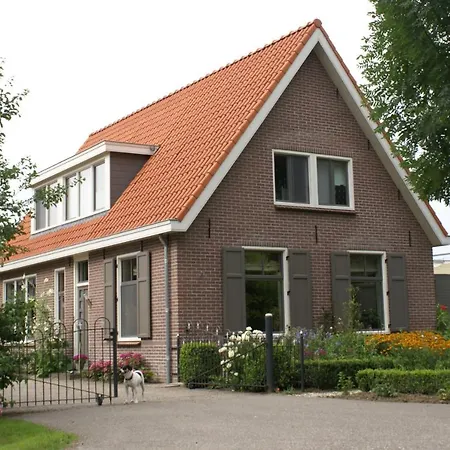 Alojamento de Acomodação e Pequeno-almoço Raafjeshof - Culemborg