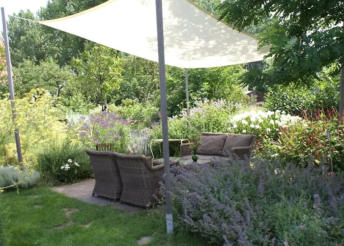 Apartman Raafjeshof - *